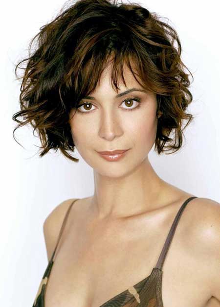 Short Bob Hairstyles With Bangs and Curls