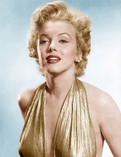 Marilyn Monroe Tousled Hair Look1