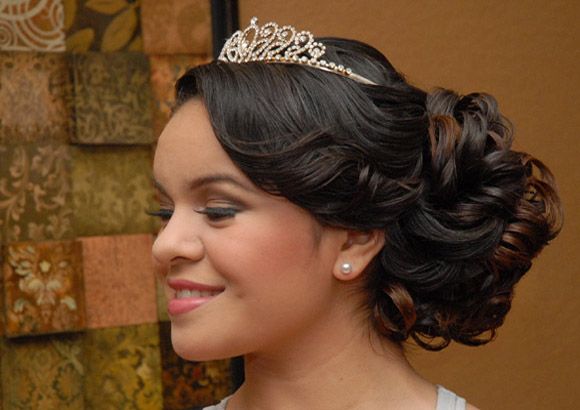 Quinceanera in Bumps, Curls and Tiaras hairstyles