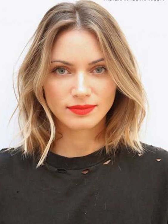Center Parted Lob Beach Hairstyles for 2018