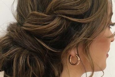Romantic Bridal Updo Hairstyles for 2018