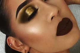 Deep Makeup Trends With Dark Lips & smokey Eyes 2018