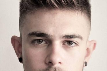 Cool Haircuts & Hairstyles Ideas for Men to Try In 2018
