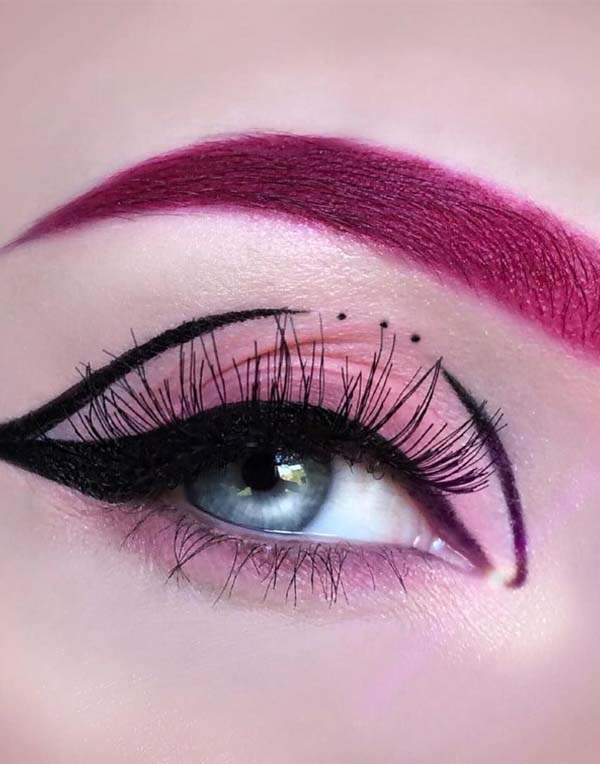 Latest Eye Makeup Trends for Ladies in 2019