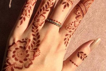 Simple Mehndi Designs for Hands & Fingers in 2019