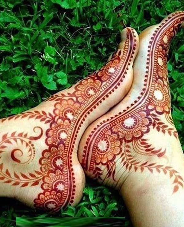 Awesome Mehndi Deigns for Feet in 2019