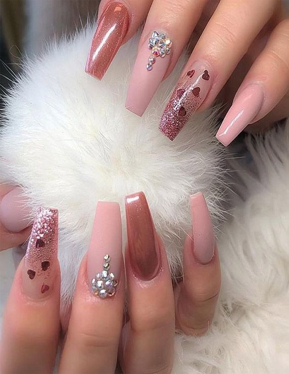 Classical Nail Designs for Winter Season of 2019