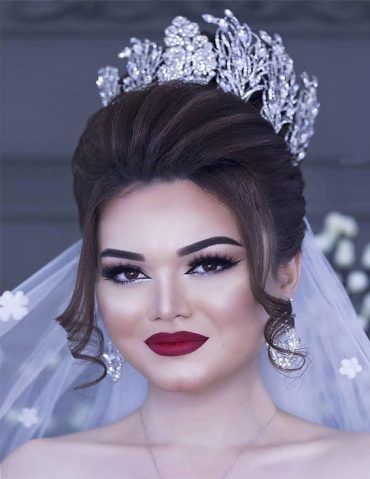 Gorgeous Makeup Style for Bridal Girls In 2019