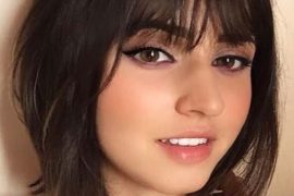 Short haircuts with bangs for women 2019