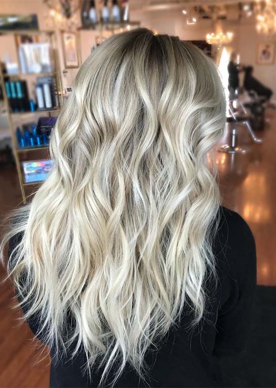 Pretty Blonde Waves for Summer in 2019