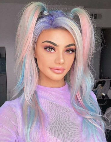 Elegant & Colorful Hair Highlights for Celebrity Girls