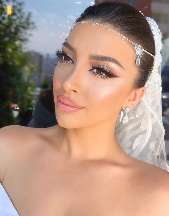 Awesome Makeup Ideas for Bridal Girls to Wear Now