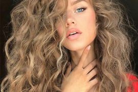 Delightful Curly Hairstyles & Looks To Copy Now
