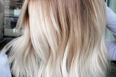 Awesome Balayage Shades with Dark Roots in Year 2020