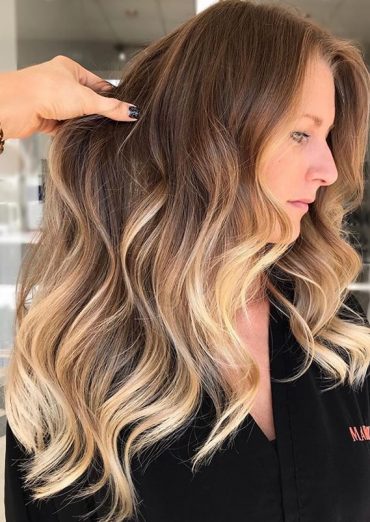 Beachy Textured Balayage Hair Styles Trends in 2020