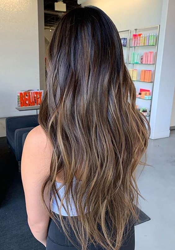 Beautiful chocolate latte hair colors for long hair in 2020