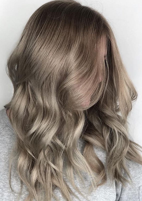 Best metallic Balayage Hair Colors to Show Off Nowadays