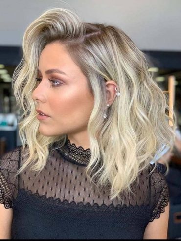 Medium Blonde Haircuts for Women to Show Off in 2020