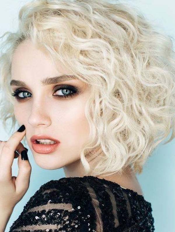 Amazing Short Curly Haircut Styles to Show Off in 2020