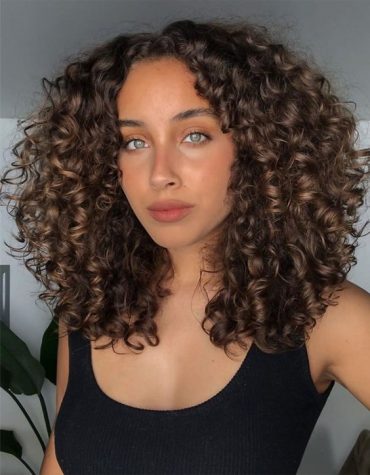 Excellent Style of Medium Curly Hair & Images In 2020