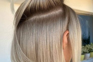 Lovely Look of Short Hair Color to Copy In 2021