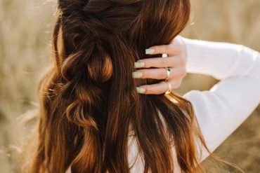 Adorable Wedding Hairstyles for Long Hair to Try