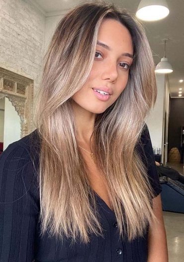 Sensational Bronde Hair Color Shades to Show Off