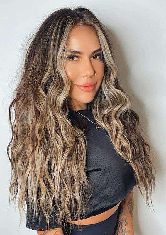 Stunning Brunette Waves for Long Hair