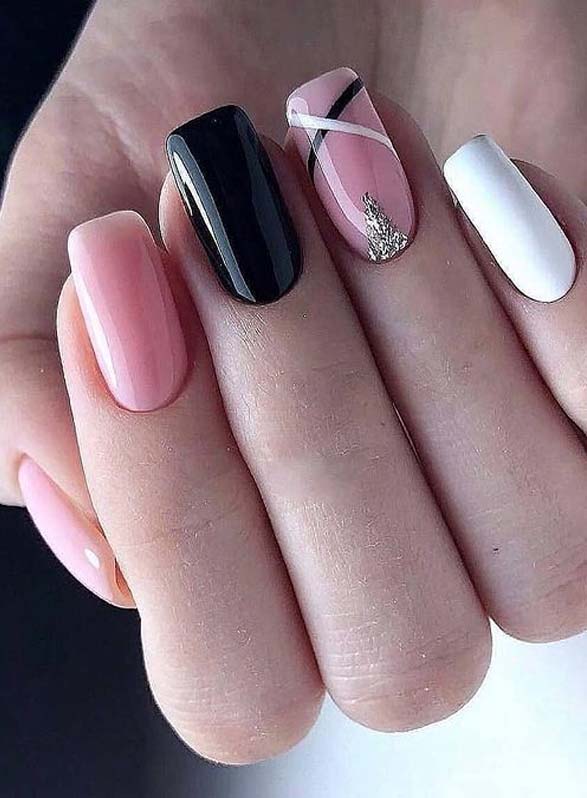 Stunning Nail Arts Designs for Women to Follow