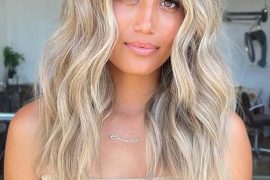 Perfect Summer Beach Blonde Hair Cuts for Medium Hair
