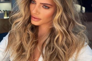 Unique Beach Balayage Hairstyle