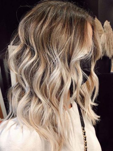 Gorgeous Rooty Blonde Hair Color Ideas to Try