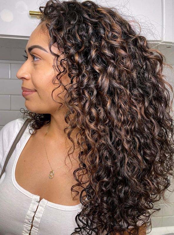 Perfect Curly Hairstyles for Long Hair to Sport Now