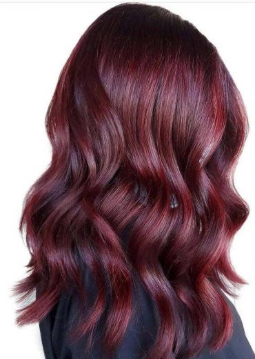 Stunning Red Hair Color Shades to Show Off