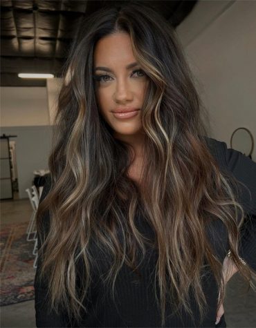 Awesome Brunette Hair Color Highlights to Follow Now