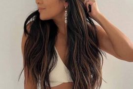 Stunning Long Hairstyles Trends for Women to Follow