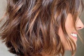 Amazing Short Bob Haircuts and Brunette Highlights