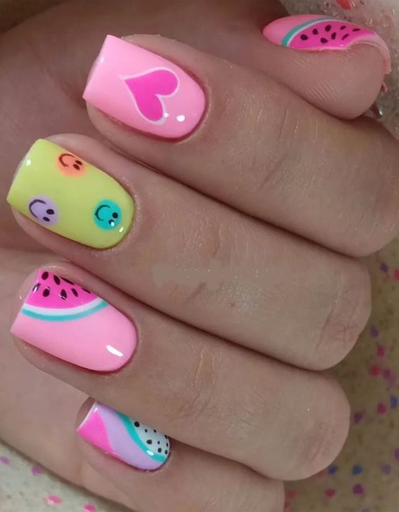 Inspiring Nail Designs to Copy Now