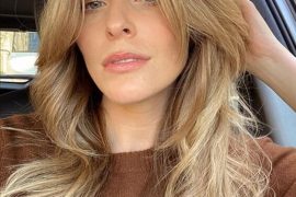 Unique Long Layered Hairstyles and Blonde Shades