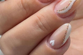 Almond Nails Arts