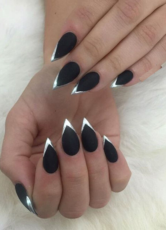 Short goth nails