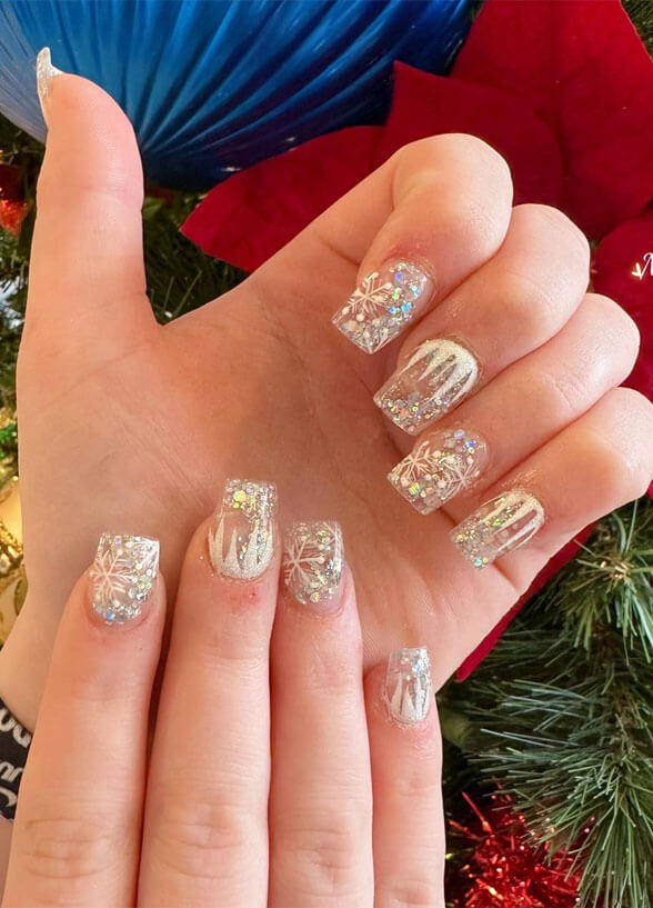 Simple winter nails